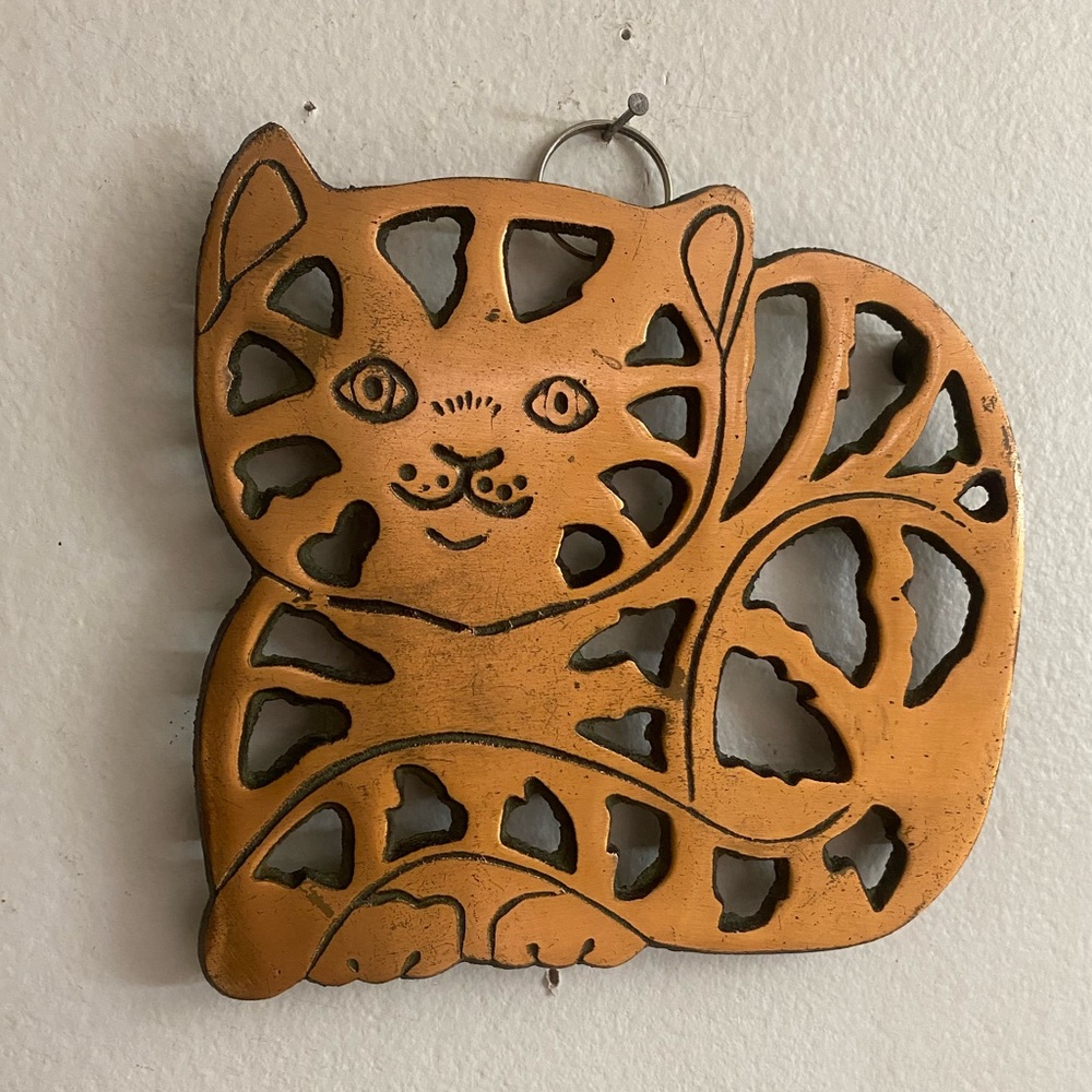 Cat Trivet Copper Clad Cast Iron Wall Hanging Garfield 7" Kitten Vintage 1996 - Picture 9 of 11